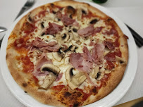 Pizza du Pizzeria Villa Romana à Colmar - n°18