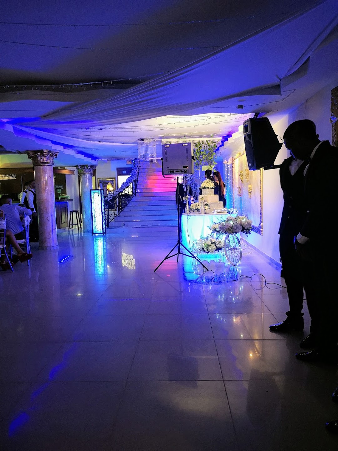 Salón de eventos Roses Cedro 1