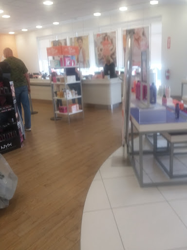 Cosmetics Store «Ulta Beauty», reviews and photos, 5301 Belt Line Rd #114, Dallas, TX 75248, USA