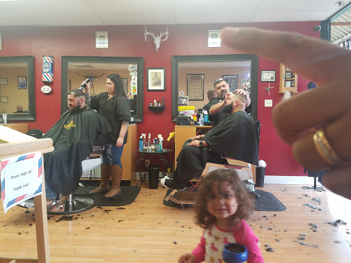 Barber Shop «Lone Star Barber Shop», reviews and photos, 8425 Bandera Rd, San Antonio, TX 78250, USA
