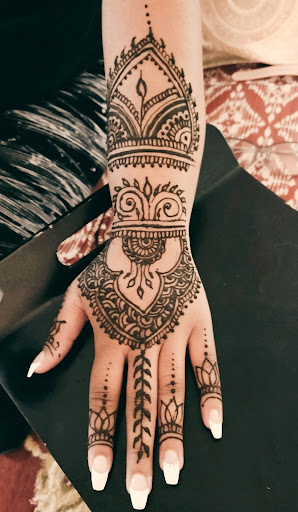 Colors of Henna