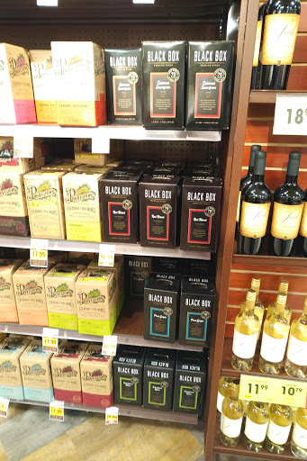 Grocery Store «Kroger», reviews and photos, 30935 Five Mile Road, Livonia, MI 48154, USA