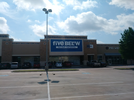 Variety Store «Five Below», reviews and photos, 7620 Denton Hwy, Watauga, TX 76148, USA