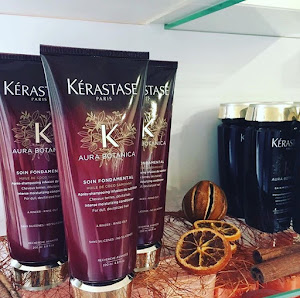 Rosanna Acconciature - Salone L'Oréal Professionnel & Kérastase Via Aldo Moro, 41, 25022 Borgo San Giacomo BS, Italia