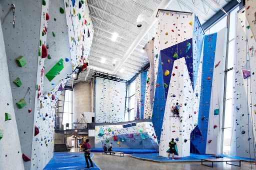 Climbing walls in Montreal