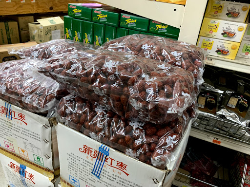 Beauty Supply Store «Sally Beauty», reviews and photos, 330 W Oregon Ave, Philadelphia, PA 19148, USA