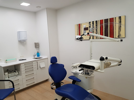 Abad Clínica y Laboratorio Dental en Burgos