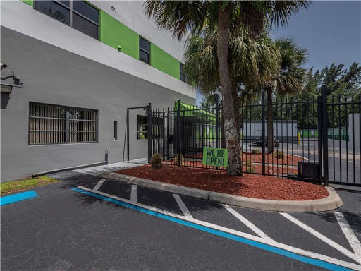 Storage Facility «Extra Space Storage», reviews and photos, 6550 FL-84, Fort Lauderdale, FL 33317, USA