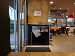 Photo n°38 de McDonald's Libourne Carrefour à Libourne ()