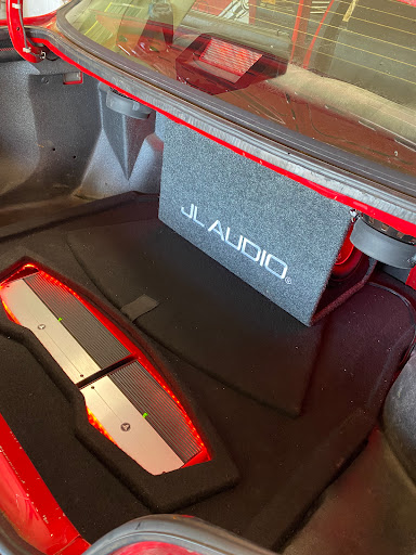 Car Stereo Store «Soundbytes Automotive Electronics,Inc», reviews and photos, 328 W N Ave, Northlake, IL 60164, USA