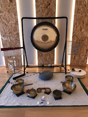 Le Hibou et Le Lotus - Bénédicte Dufrenne - Sophrologue et Sonotherapeute ; Voyages Sonores, Massage aux Bols à Castelnau-le-Lez