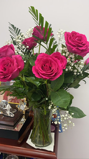 Florist «Glendale Florist», reviews and photos, 68-45 Myrtle Ave, Glendale, NY 11385, USA