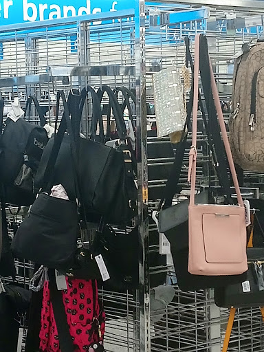 Clothing Store «Ross Dress for Less», reviews and photos, 1125 Woodruff Rd, Greenville, SC 29607, USA