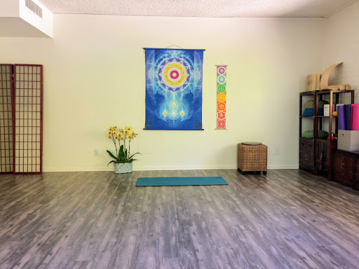 Yoga Studio «Rolling Hills - Body & Brain Yoga·Tai Chi», reviews and photos, 881 Silver Spur Rd, Rolling Hills Estates, CA 90274, USA