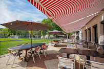 Atmosphère du Restaurant Club Bougival à Louveciennes - n°3