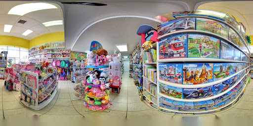 Toy Store «Toy Town», reviews and photos, 260 Crandon Blvd #43, Key Biscayne, FL 33149, USA