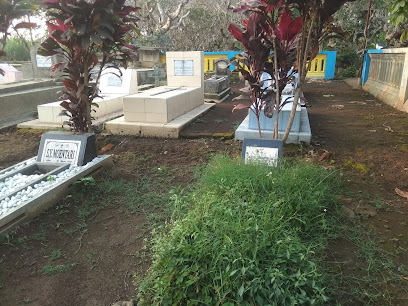 MAKAM UMUM DESA MALANGSUKO