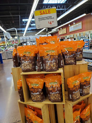 Grocery Store «Fresh Thyme Farmers Market- Troy MI», reviews and photos, 901 E Big Beaver Rd, Troy, MI 48083, USA