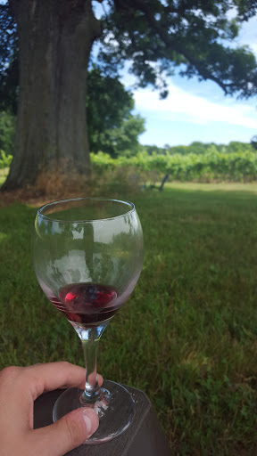 Winery «Majestic Oak Winery Ltd», reviews and photos, 13554 Mohler Rd, Grand Rapids, OH 43522, USA