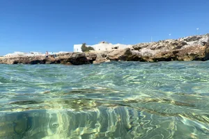 Spiaggia Pubblica Rocciosa Denominata "Scaledde" image