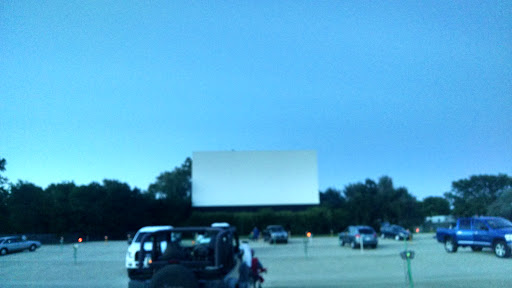 Drive-in Movie Theater «Starlite Drive-In Theatre», reviews and photos, 3900 S Hydraulic Ave, Wichita, KS 67216, USA