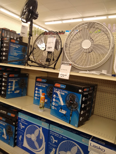 Discount Store «Big Lots», reviews and photos, 6282 Pearl Rd, Parma Heights, OH 44130, USA