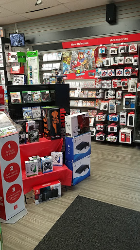 Video Game Store «GameStop», reviews and photos, 200 Cbl Dr #107, St Augustine, FL 32086, USA