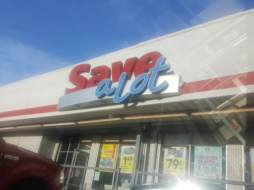 Save-A-Lot, 2780 Mt Ephraim Ave, Camden, NJ 08103, USA, 