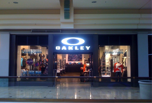 Sunglasses Store «Oakley Store», reviews and photos, 7021 S Memorial Dr #286-A, Tulsa, OK 74133, USA