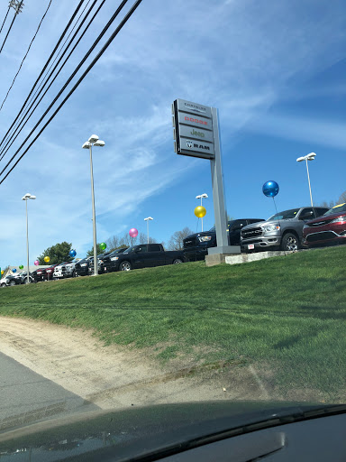 Jeep Dealer «Troiano Chrysler Jeep Dodge», reviews and photos, 435 S Main St, Colchester, CT 06415, USA