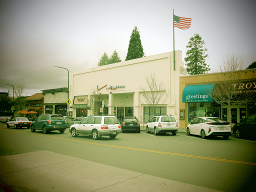 Cell Phone Store «Verizon Authorized Retailer - A Wireless», reviews and photos, 1831 Solano Ave, Berkeley, CA 94707, USA