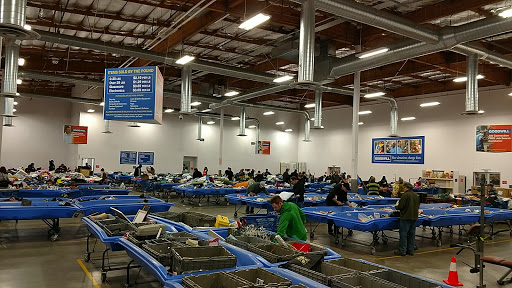 Non-Profit Organization «Goodwill Outlet», reviews and photos, 5950 NE 122nd Ave, Portland, OR 97230, USA