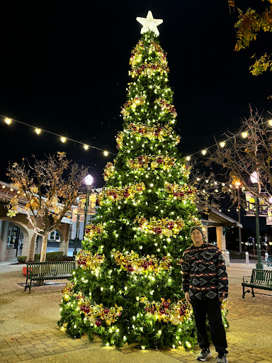 Glendora Village image