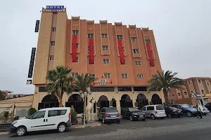 Hôtel Adil Moussafir image