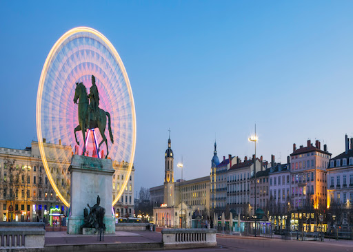 Cliniques de greffe de cheveux en Lyon