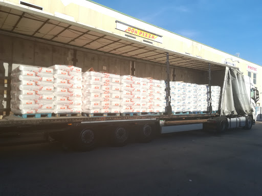 Información y opiniones sobre Cadena Don Pizza S L de Pineda De Mar