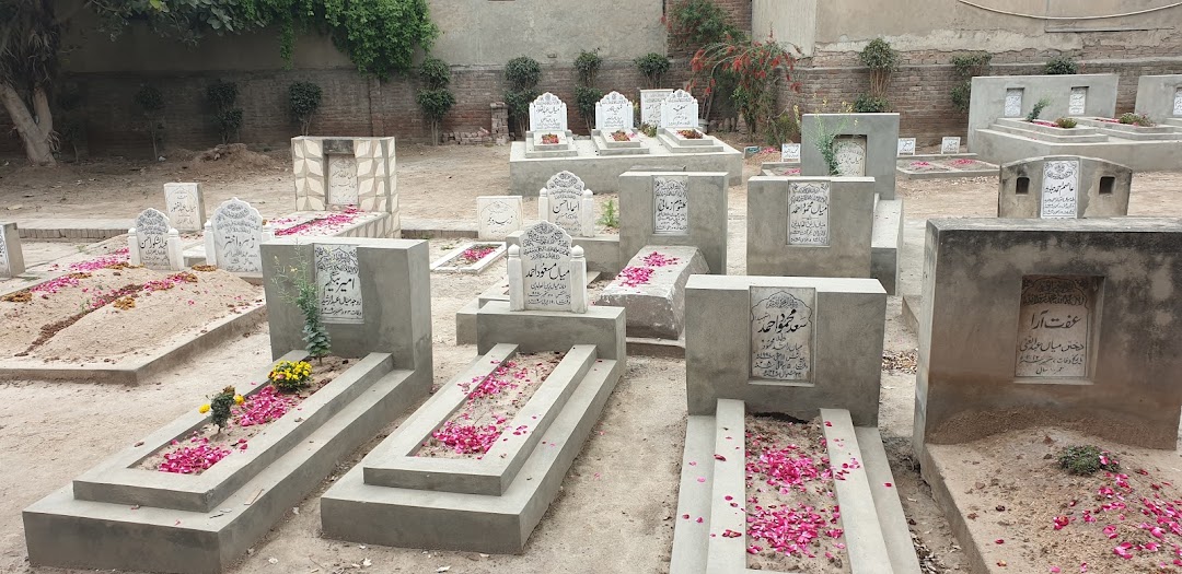 Zaildar dholanwal graveyard