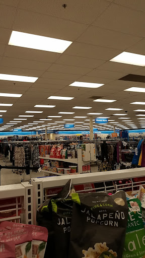 Clothing Store «Ross Dress for Less», reviews and photos, 2936 Interstate 45 N, Conroe, TX 77303, USA