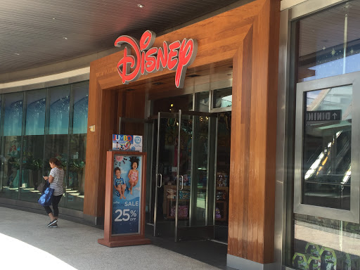 Toy Store «Disney Store», reviews and photos, 395 Santa Monica Place, Santa Monica, CA 90401, USA