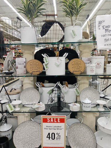 Craft Store «Hobby Lobby», reviews and photos, 200 S Randall Rd, Elgin, IL 60123, USA