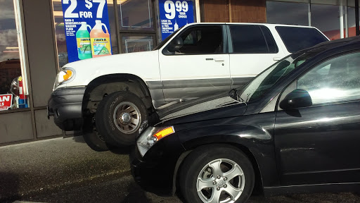 Shopping Mall «Lake City Shopping Center», reviews and photos, 3006 NE 127th St, Seattle, WA 98125, USA