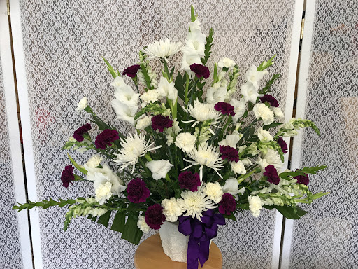 Florist «Flowers by Zsuzsana», reviews and photos, 21300 NW Cornell Rd #1201, Hillsboro, OR 97124, USA