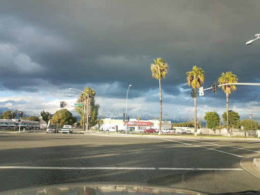 Home Goods Store «Dollar General», reviews and photos, 844 E Holt Blvd, Ontario, CA 91764, USA