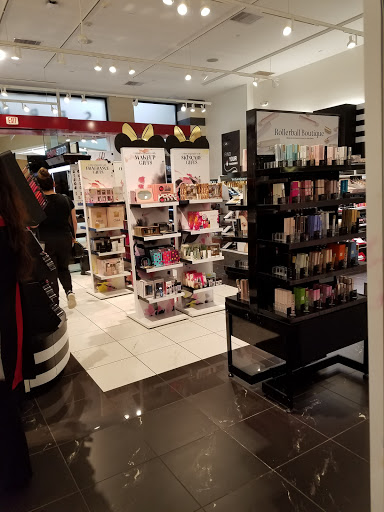 Cosmetics Store «SEPHORA», reviews and photos, 3200 N Sepulveda Blvd, Manhattan Beach, CA 90266, USA