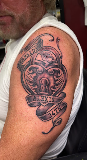 Explore sister tattoo ideas for 4, creative tattoo ideas in Cape Coral, available at UNRIVALED INK