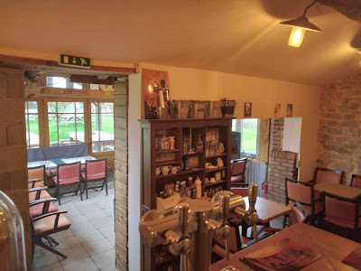 Bar St Martial à Saint-Martial-sur-Isop