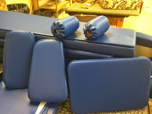 Furniture Store «Edwards Furniture», reviews and photos, 800 W Central Ave, Springboro, OH 45066, USA