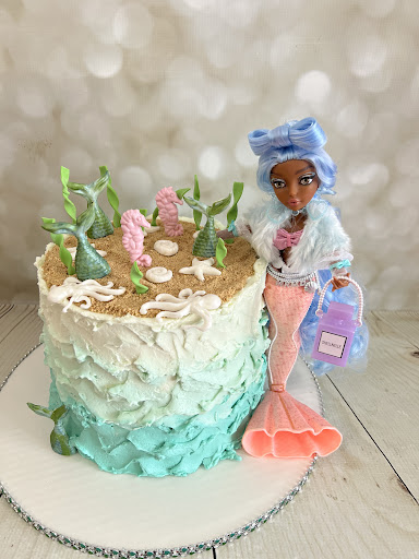 Gracious Baking Custom Cakes & Pastries image 10