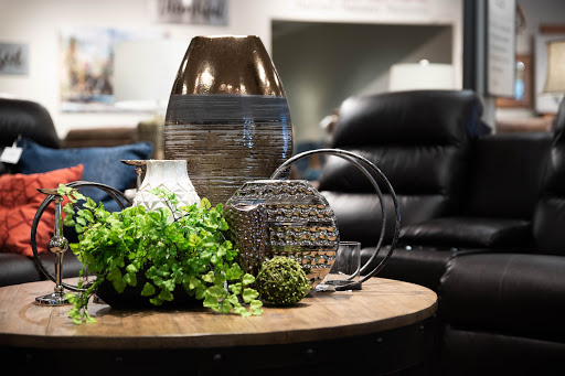 Furniture Store «La-Z-Boy Furniture Galleries», reviews and photos, 7070 SW Nyberg St, Tualatin, OR 97062, USA