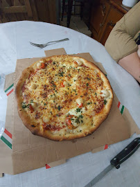 Plats et boissons du Pizzeria Le Local à Pizzas à Thiberville - n°5